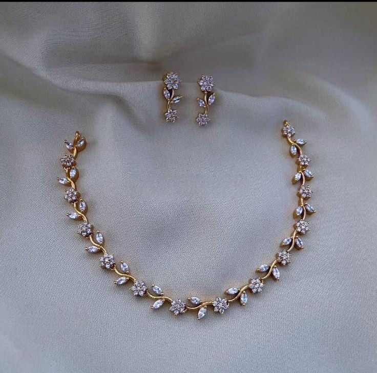 mystic choker set